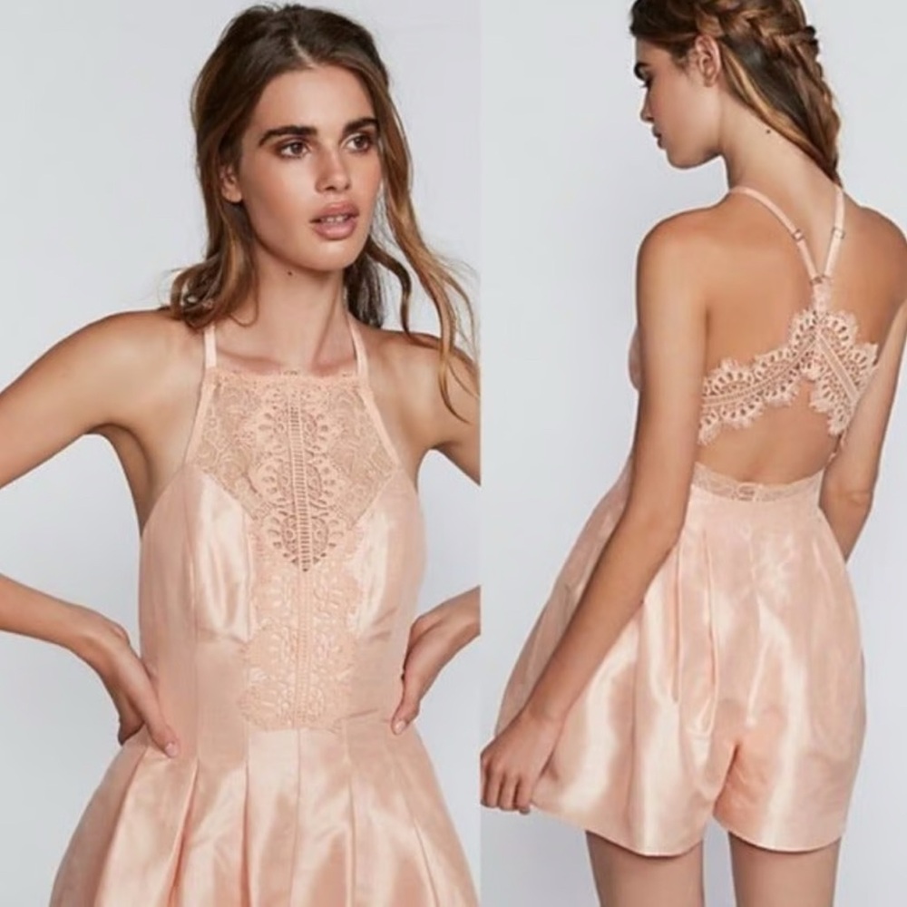 Heart to Heart Romper in Pink
FREE PEOPLE